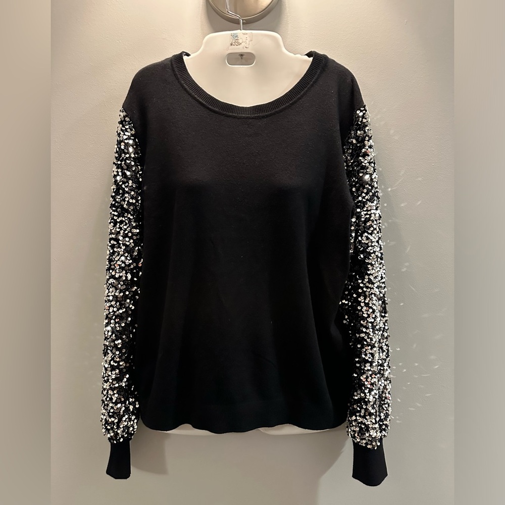 Siani Milano Weekend in Vegas Black with silver sequins top New with tags Size L
